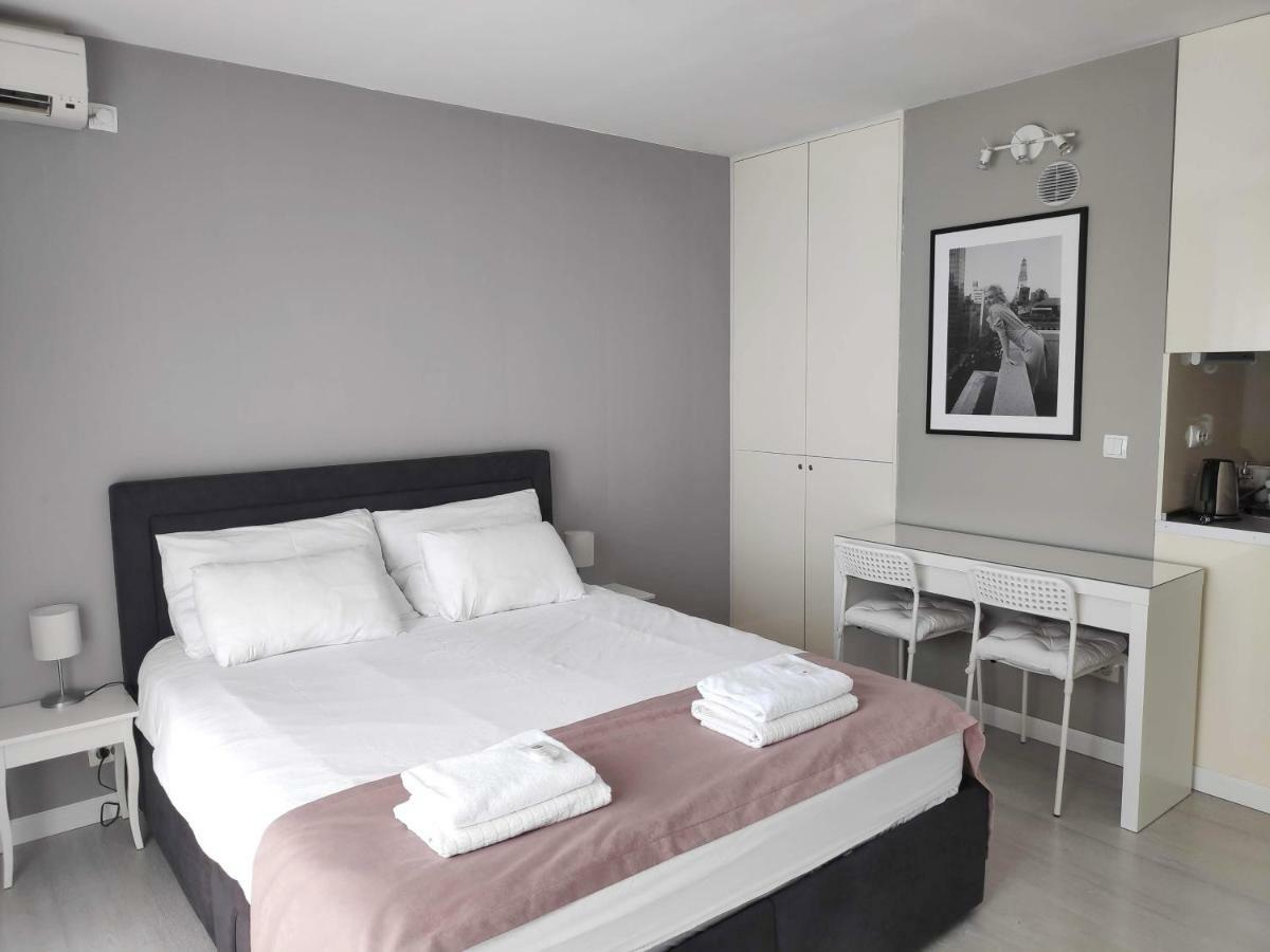 Penthouse “Sky 16” Studio Apartment Загреб Екстериор снимка